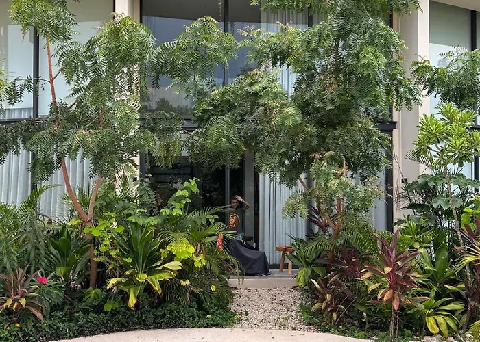 Jungle Loft Mistiq Garden 2 -skypool -gym -beach