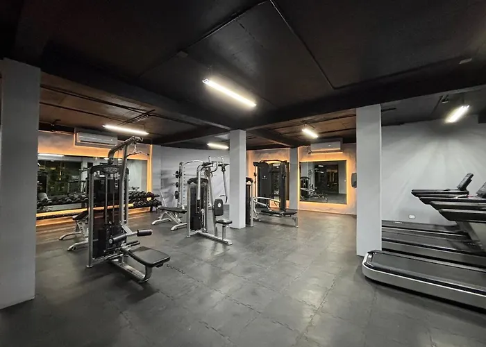 Apartment Jungle Loft Mistiq Garden 2 -skypool -gym -beach